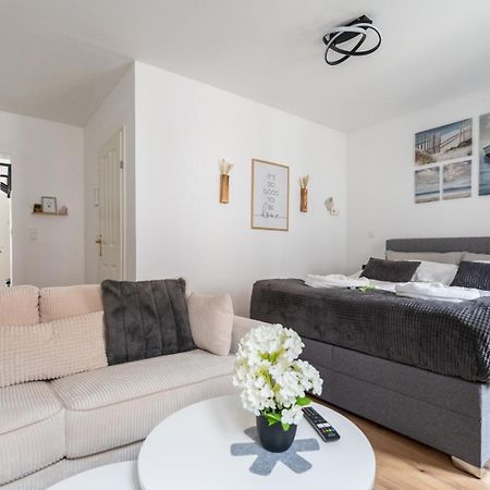 Wachau Oasis - Elegance With A Private Terrace Apartment Mautern Exterior foto