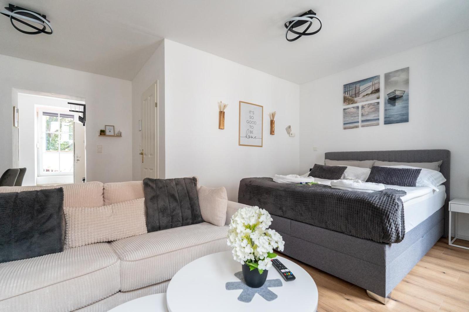 Wachau Oasis - Elegance With A Private Terrace Apartment Mautern Exterior foto