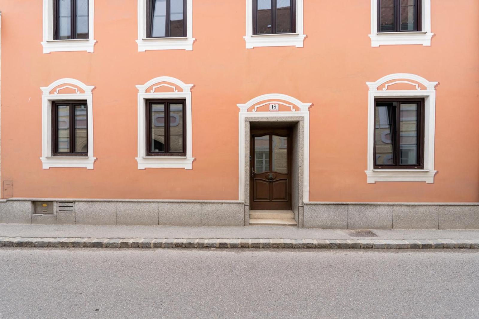 Wachau Oasis - Elegance With A Private Terrace Apartment Mautern Exterior foto